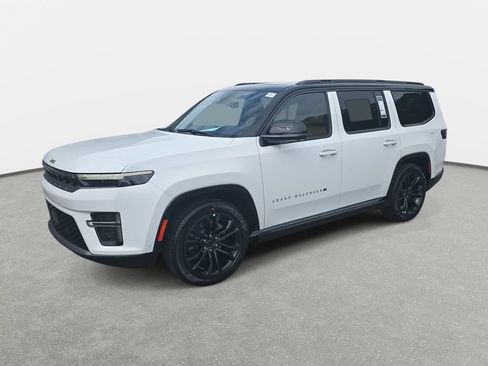 New 2026 Jeep Grand Wagoneer Summit AWD/4WD image 39
