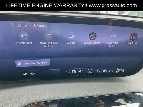 Used 2025 Buick Enclave Preferred AWD/4WD image 19
