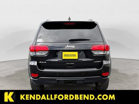Used 2020 Jeep Grand Cherokee Laredo AWD/4WD image 6
