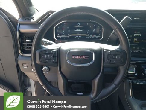 Used 2024 GMC Sierra 2500 AT4X image 14