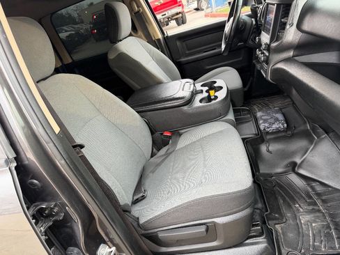 Used 2020 RAM 5500 Tradesman w/ Safety Group image 22