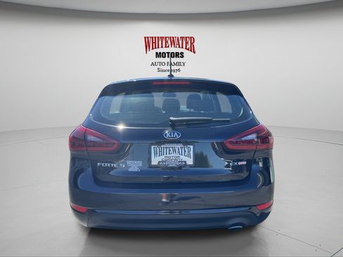 Used 2016 Kia Forte EX w/ EX Premium Technology Package FWD image 4