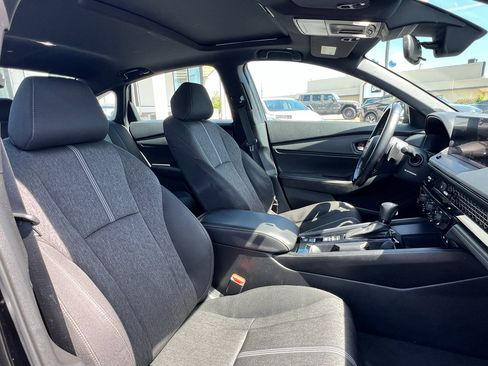 Used 2023 Honda Accord Sport image 17