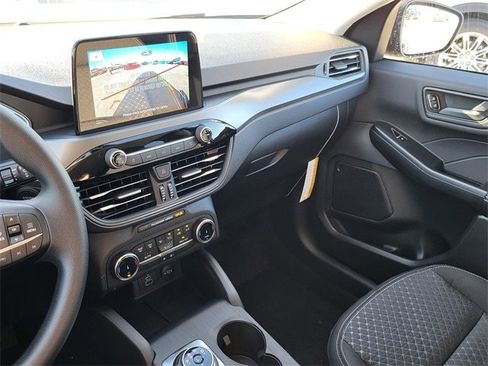 New 2026 Ford Escape Active image 4