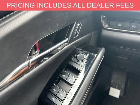 Used 2025 MAZDA CX-30 AWD 2.5 S w/ Preferred Package image 13