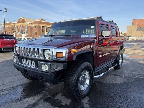 Used 2005 HUMMER H2 SUT w/ Preferred Equipment Group AWD/4WD image 1