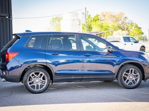 Used 2022 Honda Passport EX-L image 7