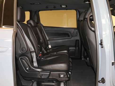 Used 2024 Honda Odyssey Sport image 22