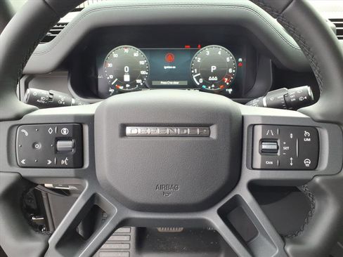 New 2026 Land Rover Defender 110 X-Dynamic SE image 11