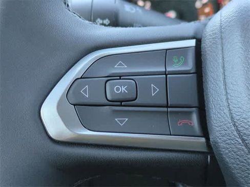 New 2026 Jeep Compass Limited image 24