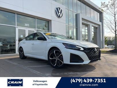 Used 2024 Nissan Altima 2.5 SR