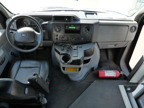 Used 2016 Ford E-450 and Econoline 450 Super Duty w/ Shuttle Bus Prep Package image 10