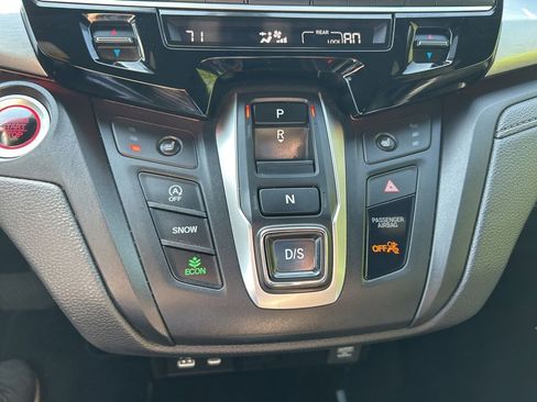 Used 2025 Honda Odyssey Sport-L image 18