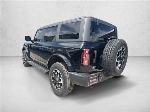 New 2026 Ford Bronco Outer Banks AWD/4WD image 3