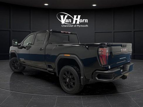 Used 2024 GMC Sierra 2500 AT4 w/ Technology Package image 3