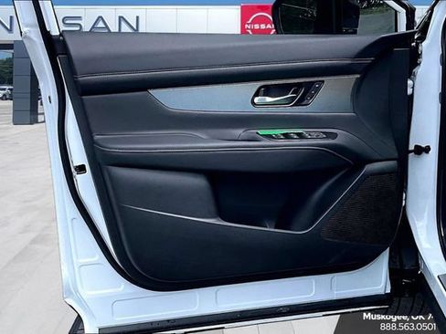 New 2026 Nissan Murano Platinum w/ Cargo Package AWD/4WD image 8