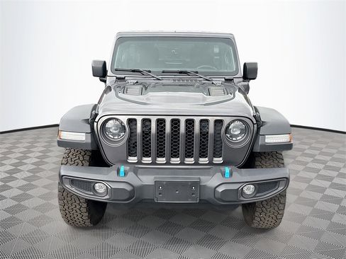 Used 2023 Jeep Wrangler Unlimited Rubicon 4xe image 2