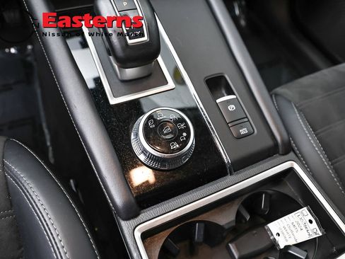 Used 2024 Mitsubishi Outlander SE AWD/4WD image 20