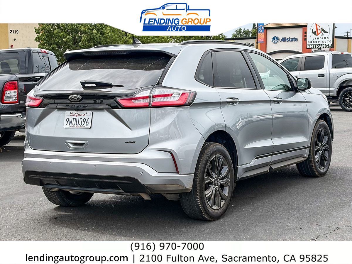 Used 2024 Ford Edge SE w/ Black Appearance Package AWD/4WD image 4
