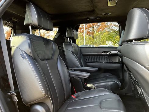 Used 2024 Hyundai Palisade Calligraphy image 28