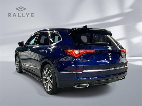 Used 2023 Acura MDX SH-AWD w/ Technology Package image 5
