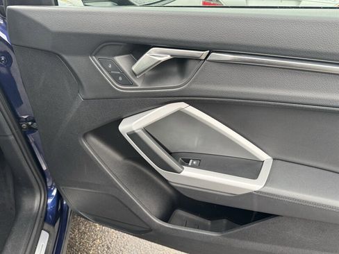 Used 2024 Audi Q3 2.0T Premium image 24