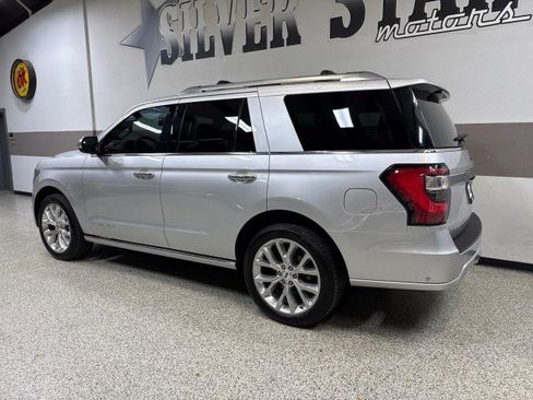 Used 2018 Ford Expedition Platinum image 7