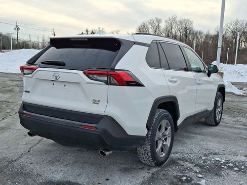 Certified 2022 Toyota RAV4 XLE image 27
