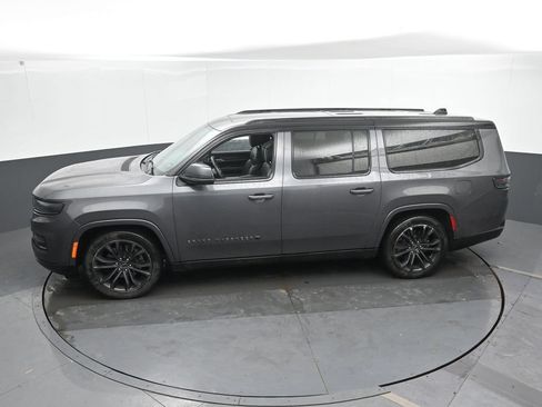 Used 2024 Jeep Grand Wagoneer L Series II w/ Quick Order Packagew 28T AWD/4WD image 41