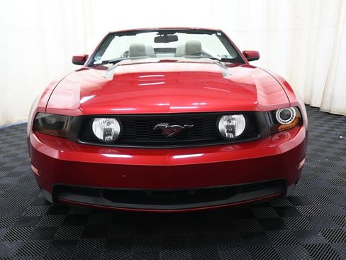 Used 2011 Ford Mustang GT Premium w/ Comfort Pkg RWD image 2