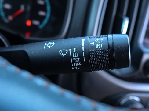 Used 2022 GMC Canyon AT4 w/ Driver Alert Package image 23