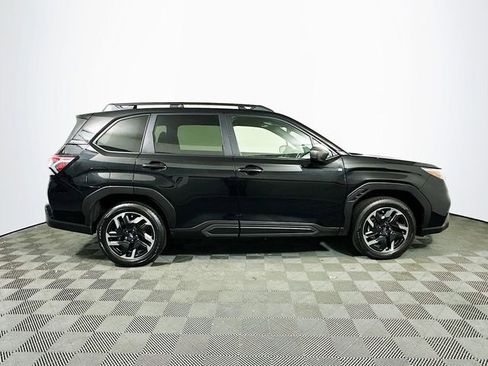Used 2025 Subaru Forester Limited image 9