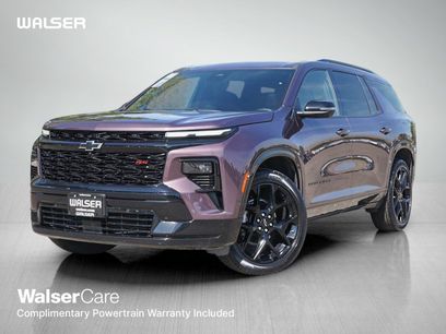 Used 2025 Chevrolet Traverse RS