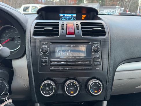 Used 2015 Subaru Forester 2.5i Premium w/ All-Weather Package image 21