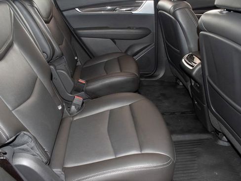 Used 2023 Cadillac XT6 Sport w/ LPO, Floor Liner Package AWD/4WD image 12