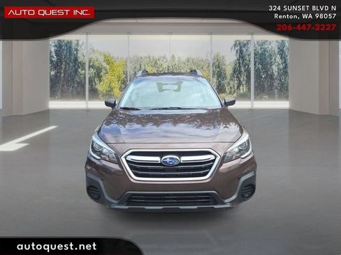 Used 2019 Subaru Outback 2.5i AWD/4WD image 2