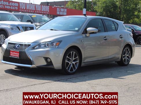 Used 2017 Lexus CT 200h image 1