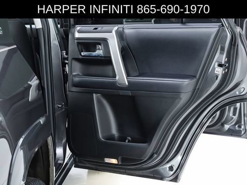 Used 2020 Toyota 4Runner SR5 Premium w/ Moonroof Package AWD/4WD image 67