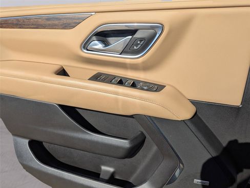 Used 2022 Chevrolet Tahoe Premier image 19