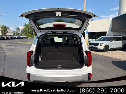 Certified 2024 Kia Telluride S w/ S Sunroof Package AWD/4WD image 15