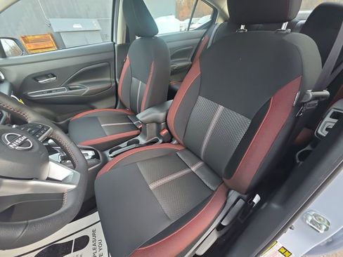 New 2025 Nissan Versa SR w/ Trunk Package image 11