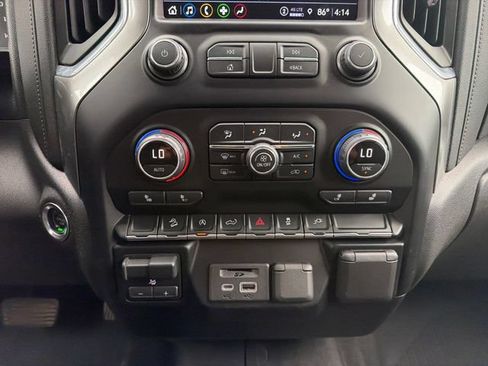 Used 2021 Chevrolet Silverado 1500 LT w/ All Star Edition Plus AWD/4WD image 33