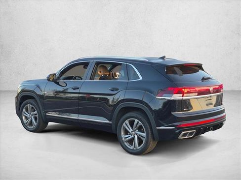 Used 2024 Volkswagen Atlas Cross Sport SEL R-Line AWD/4WD image 6