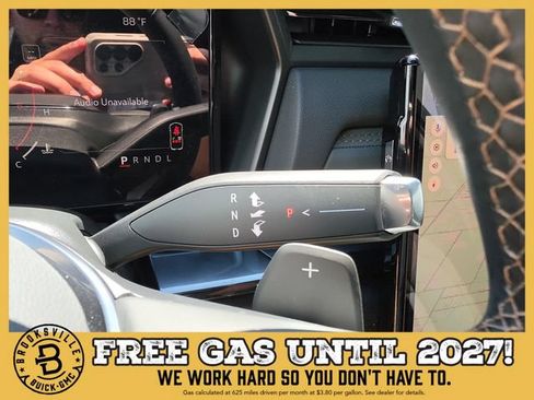 New 2027 GMC Terrain AT4 w/ Convenience Package III AWD/4WD image 22