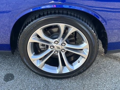 Used 2022 Dodge Challenger R/T image 17