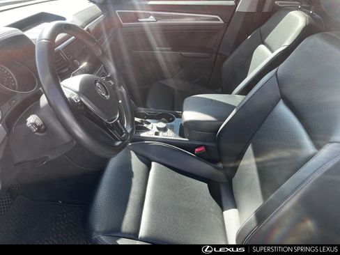 Used 2018 Volkswagen Atlas SEL image 7