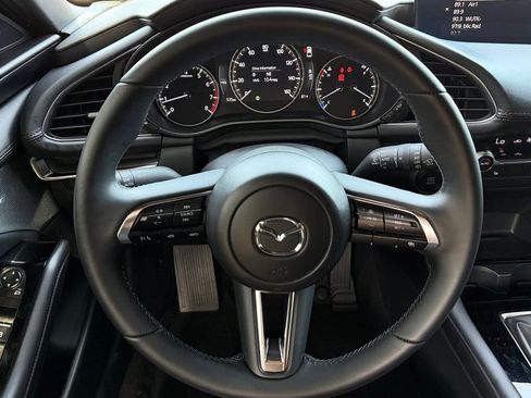 Used 2026 MAZDA MAZDA3 2.5 S Hatchback w/ Premium Pkg image 18