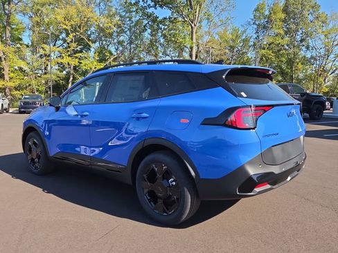 New 2026 Kia Sportage X-Line w/ X-Line Technology Package AWD/4WD image 3