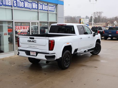 New 2026 GMC Sierra 3500 Denali w/ Denali Reserve Package image 53