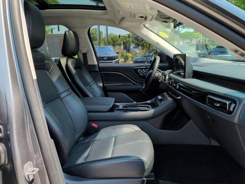 Used 2025 Lincoln Aviator Reserve w/ Jet Appearance Package AWD/4WD image 37